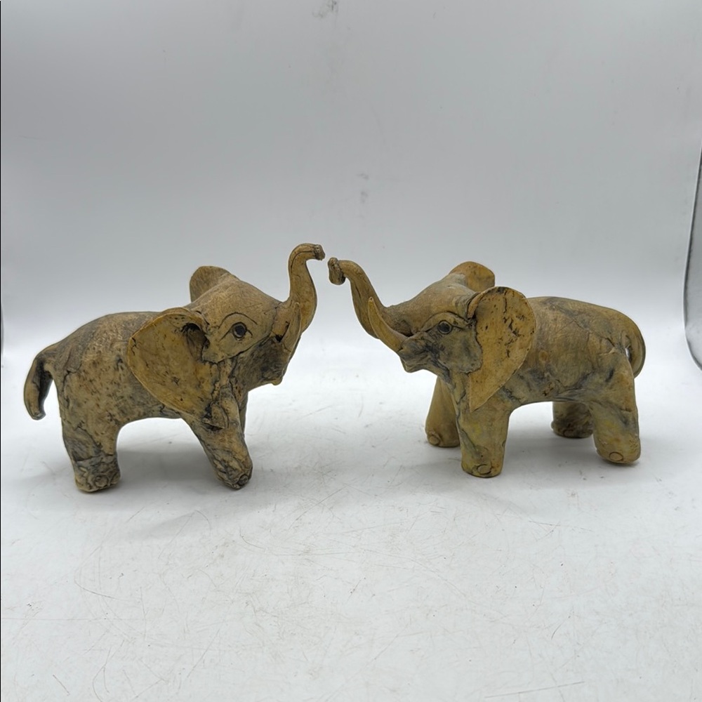 Vintage Crushed Oyster Shell Carved Elephant Figurines Set 2 Decor Collectible